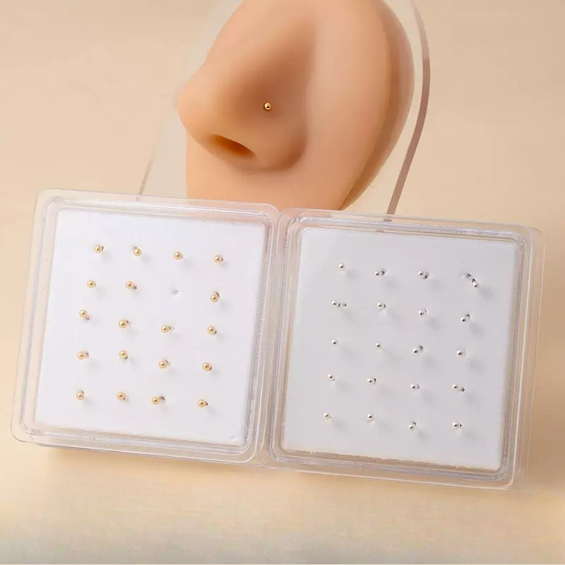 Body Jewelry Display Case - Boîte à bijoux en argent, clous
